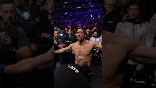 Jake Gyllenhaal Surprises UFC Crowd and Fights former UFC fighter after Jon Jone