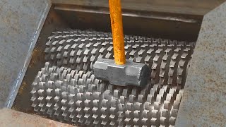 Extreme Powerful Metal Shredder Destroys Everything For New Recycle