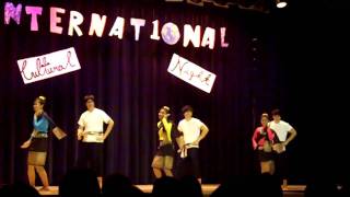 International Night 2010 Thai Student Association Serng Pong Lang 2 of 2