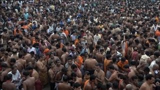 Indian Hindu devotees perform annual 'Tarpan' rituals