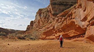 ADVENTURES DEEP, DEEP IN THE DESERT (Vandwelling/Vanlife/SUV Camping Adventures)