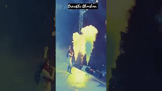 Sunidhi Chauhan live#live#sunidhichauhan#sunidhichauhansongs#stageperformance#shortsfeed #viralshort