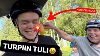 SE LÖI MUA BANAANILLA😭 (Leirivlogi osa 1)