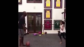 Kobe Bryant's daughter, Gianna is definitely following in her dad's footsteps.