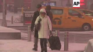 Raw: Gigantic Winter Storm Reaches Times Square