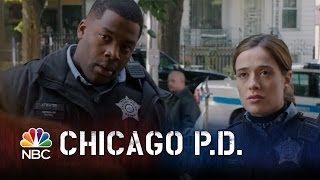 Chicago PD - Behind Closed Doors (Episode Highlight)