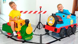 Vlad and Niki play with Toy Trains