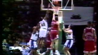 Rookie Toni Kukoc Game Winner vs Milwaukee Bucks (1993)