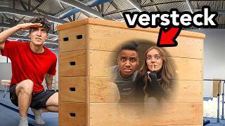 EXTREM HIDE & SEEK in der Turnhalle! 🤸🏼 (ft. Kathi, Rick, Tom)