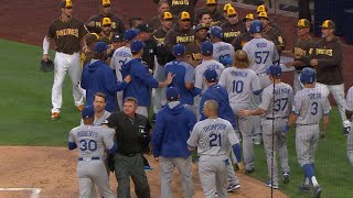 LAD@SD: Tempers flare between Roberts, Green