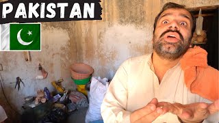 PAKISTAN | Friendly Local Shows Me SECRET SPOTS In Peshawar 🇵🇰