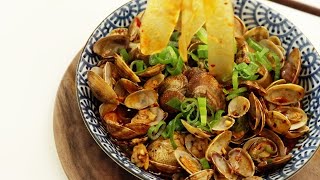 맥주와 잘 어울리는 '넓적당면 마라 바지락술찜' Mala Clam Noodles Recipe