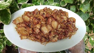 ឆាខ្ញីឆ្អឺងជំនីជ្រូក / Fried Ginger with Pork