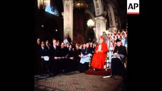 SYND 19-9-71 PRESIDENT ALLENDE ATTENDS THE TE DEUM CEREMONY