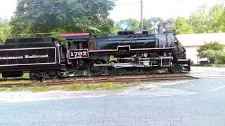 Smoky mountain trains museum and Chasing the #1702 on the GSMR