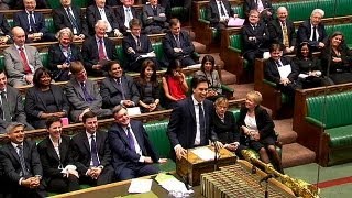 Tributes paid to Margaret Thatcher in British parliament