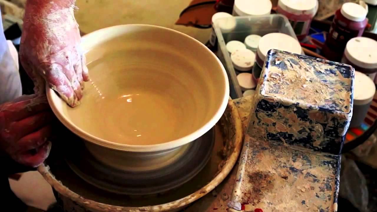 Pottery Bowl- How To Make A Large Ceramic Bowl - YouTube