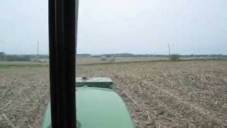 Seeding soybeans 2009-JD 4850 and 1990CCS