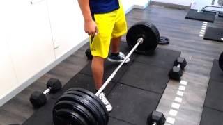 Deadlift 200kg / 440lb