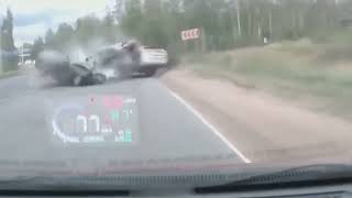 Car Crash Compilation 2021 - Russian Fatal Car Accidents #85 TrailerS