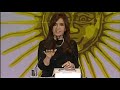 cristina fernández de kirchner intentando hablar en inglés