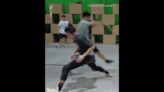 Wang Hedi's action scene behind-the-scenes #大奉打更人 #GuardiansoftheDafeng #王鹤棣 #WangHedi #DylanWang