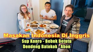 Bule Puas Nyantap BEBEK BETUTU, DENDENG BATOKOK, \u0026 MACAM SAMBAL INDONESIA