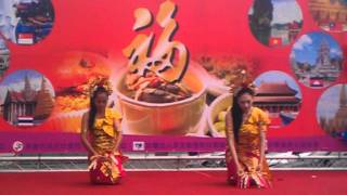 JuNie 李庭莉 2011/12/31- 印尼 巴里島迎賓舞 - 巴里島的傳統舞蹈 - Panyembrama Balinese Dance