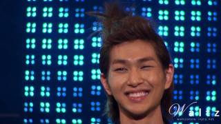 [fancam] 100801 SHINee onew cute smile @ Busan Sea Festival