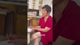 野蛮儿媳为了套路婆婆的养老金，故意做好吃的套路她#婆媳#夫妻#恶毒儿媳#善良婆婆