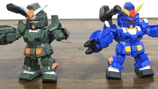 機動戦士　ガンダム　マイクロウォーズ5  フルアーマーガンダム　ノーマルとブルーカラーver 並べてカスタムしました