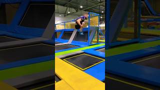 #flip #trampoline #акробаты #батут #паркур #parkour #fannyvideo #acrobatics #acrobat #acro #3run