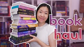 Monthly Book Haul! (I got more romance books) | August 2022
