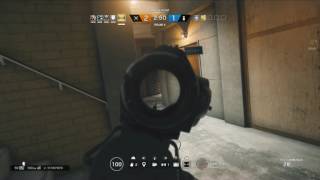 R6 Seige    ... PS4  PRO Test