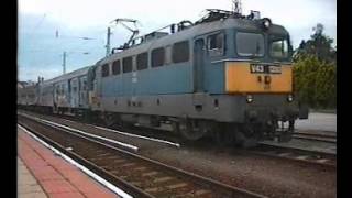 07  Mit lat a mozdonyvezeto    Szob Budapest (2004)