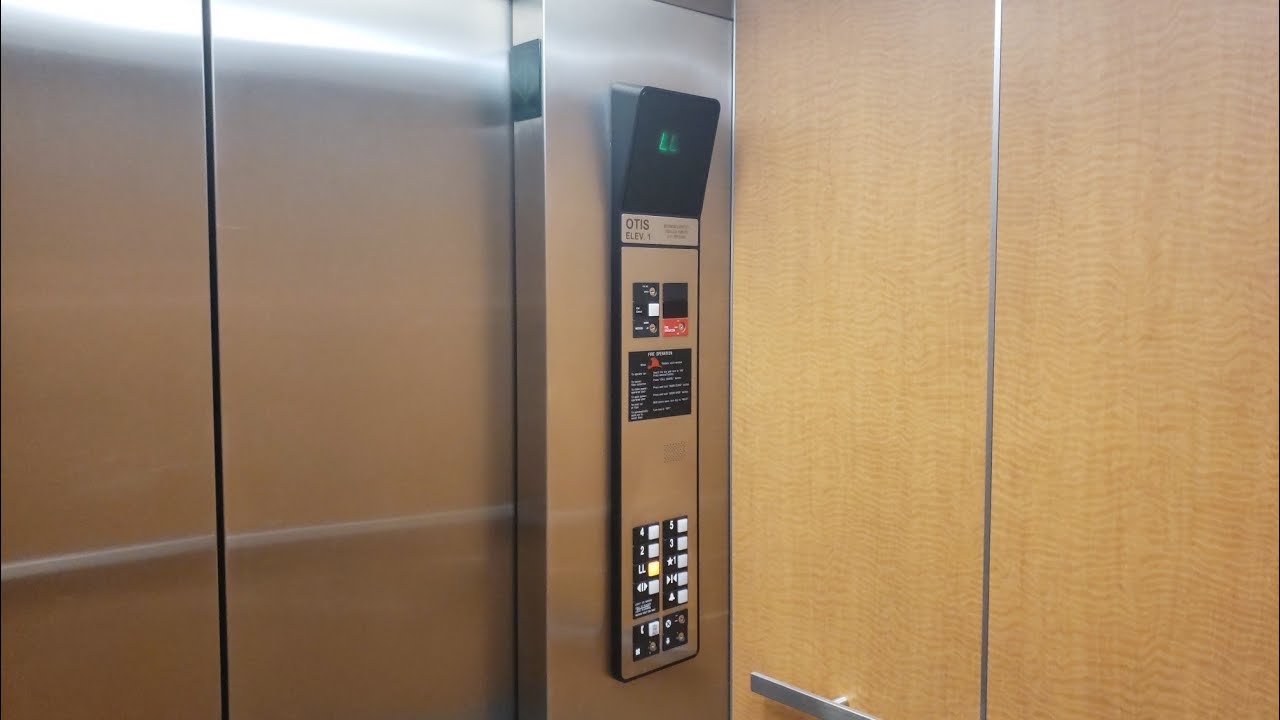 Rare Otis Gen2 Mrl Traction Elevators 2900 West Road East Lansing