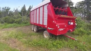 A look at a Dion Silage Wagon