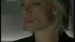 Nikita - Final sequence - Peta Wilson