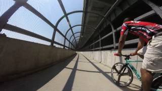 20150816 uptownriders climbing rfk bridge w tito