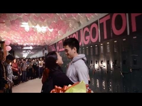 Prom Proposals Go to Extremes Prom Proposals Go to Extremes