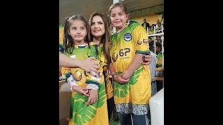 Zareen Khan's Reaction   Shahid Afridi Sixes   T10 Cricket League   Pakhtoon Team