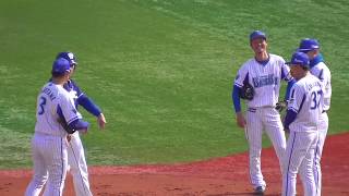 【ビデオ判定中】平田良介がDeNA野手陣に囲まれる【2019.3.31】