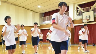 震災の教訓、ダンスや合唱曲に　神戸の中学生「今度は私たちが伝える番」　プロらと共作、来年1月披露