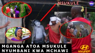 UCHAWI LIVE!! MGANGA ATOA MSUKULE NDANI KWA BIBI MCHAWI || MIUJIZA YATENDEKA