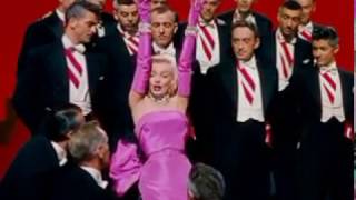 Jack Cole choreographs for Marilyn Monroe in 