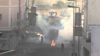 Bahrain: tear gas and fireworks fly as clashes erupt over al-Nimr execution - Nuwaidrat