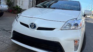 Toyota Prius 2012 (Full Options/Solar)