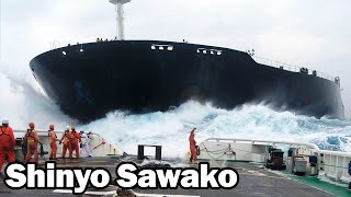 Huge oil tanker Shinyo Sawako caught in a storm