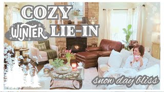 ☕️Embracing Slow Living | ❄️How To Enjoy a Cozy Winter Lie-In | 6th Winter Vlog of 2025