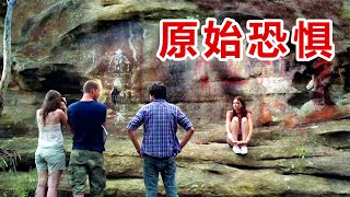 几人去丛林探险，发现12000年壁画，最后被怪物活活吃掉，惊悚片